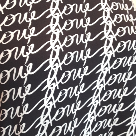 The Limited."Love" printed blouse. NWOT - Picture 4 of 4